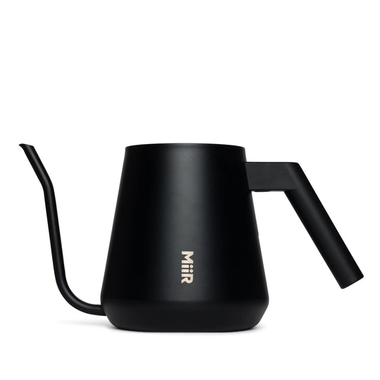 new-standard-pour-over-kettle-b5 Pour_Over_Kettle_Black_Studio_0222_Front.jpg