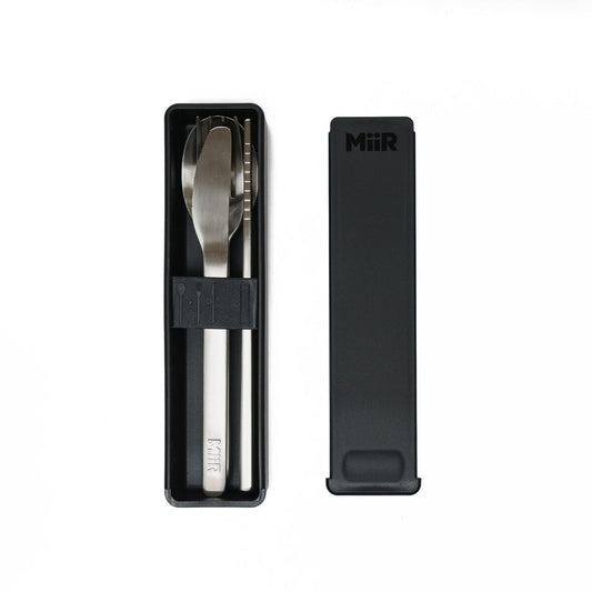 essential-utensil-set-q6 WebPDP-Essential_Utensil_Set__Studio_0323_Above_UTL1SNOS002.jpg