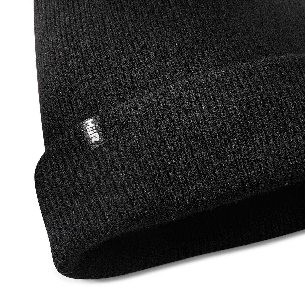 recycled-cashmere-beanie-m4 WebPDP-Recycled_Cashmere_Luxe_Beanie_Studio_Detail__BNE004002OS.jpg