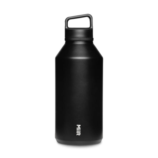 64oz-wide-mouth-bottle-k6 Web_PDP-64oz_Wide_Mouth_Bottle_Black_WMB2SV64002_2XStudio_Front_Lid_On_1.jpg